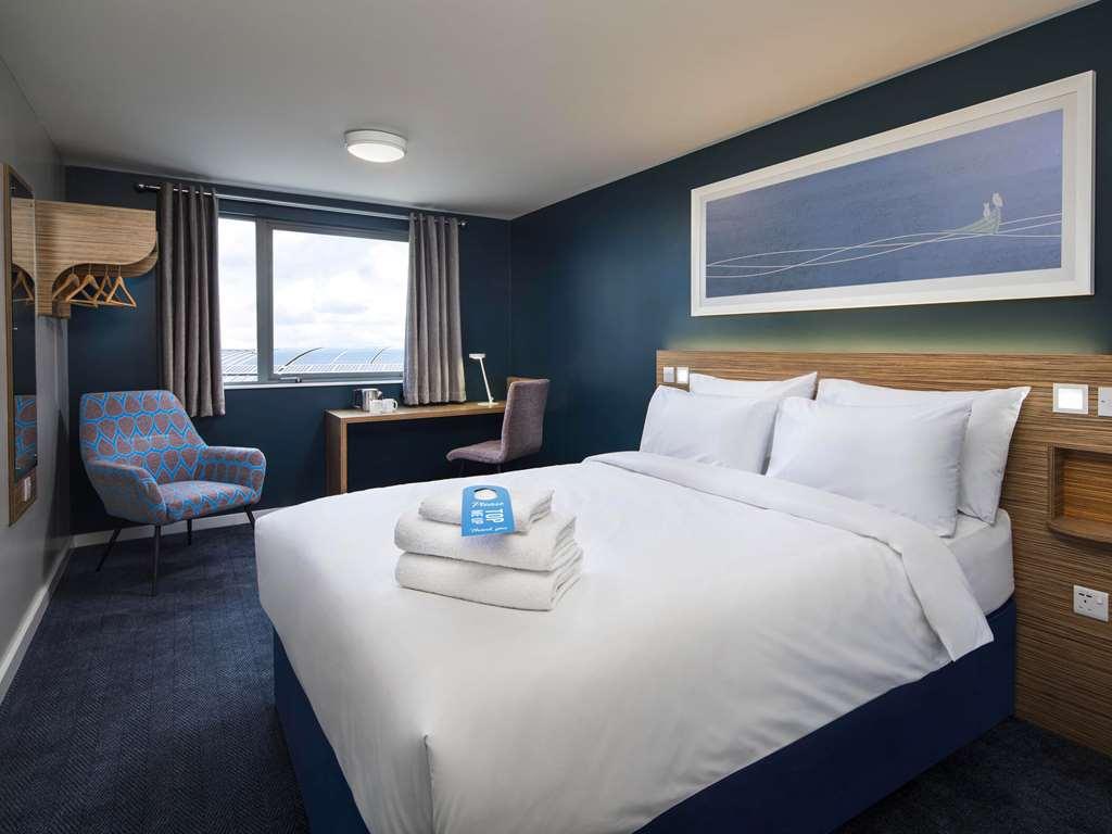 Travelodge Liverpool Stonedale Park Δωμάτιο φωτογραφία