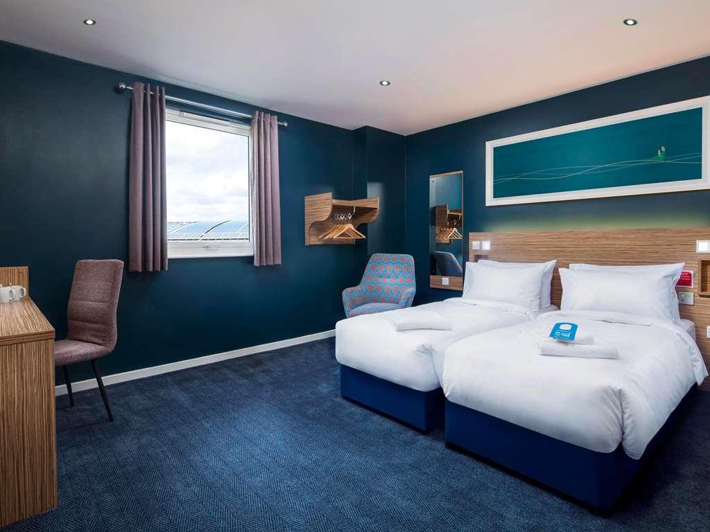 Travelodge Liverpool Stonedale Park Δωμάτιο φωτογραφία