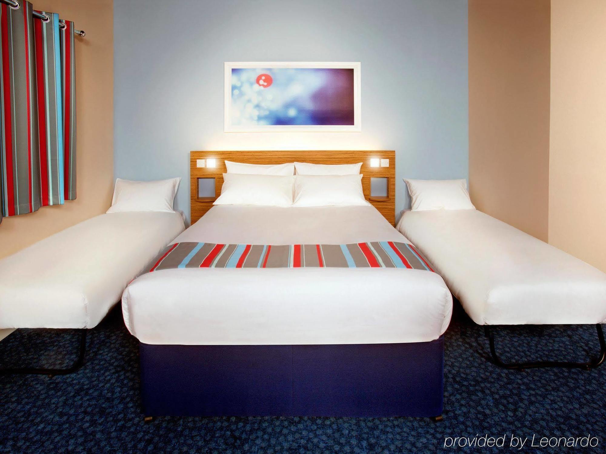 Travelodge Liverpool Stonedale Park Εξωτερικό φωτογραφία