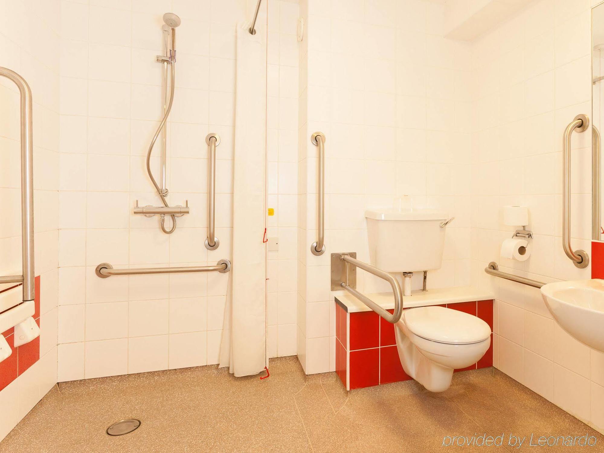 Travelodge Liverpool Stonedale Park Εξωτερικό φωτογραφία