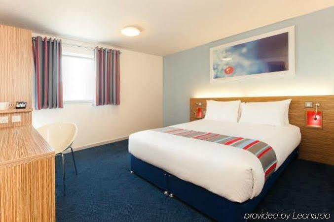 Travelodge Liverpool Stonedale Park Εξωτερικό φωτογραφία