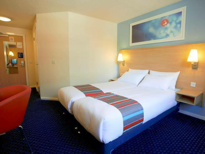 Travelodge Liverpool Stonedale Park Εξωτερικό φωτογραφία